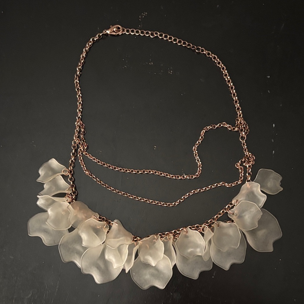 Elegant Rose Gold and Cream Petal Necklace